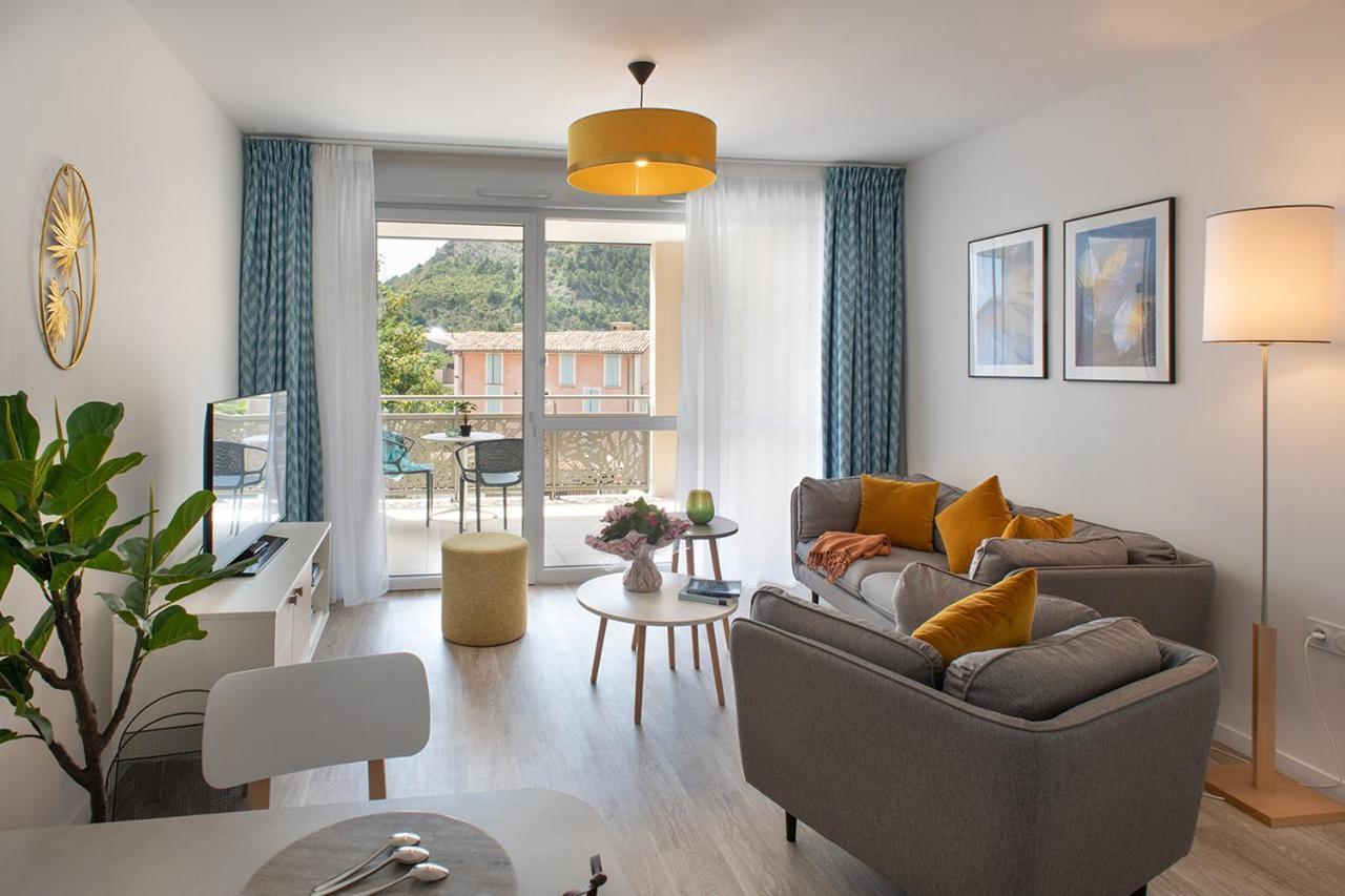 Residence Services Seniors Domitys Les Eaux Vives Digne-les-Bains Exteriér fotografie